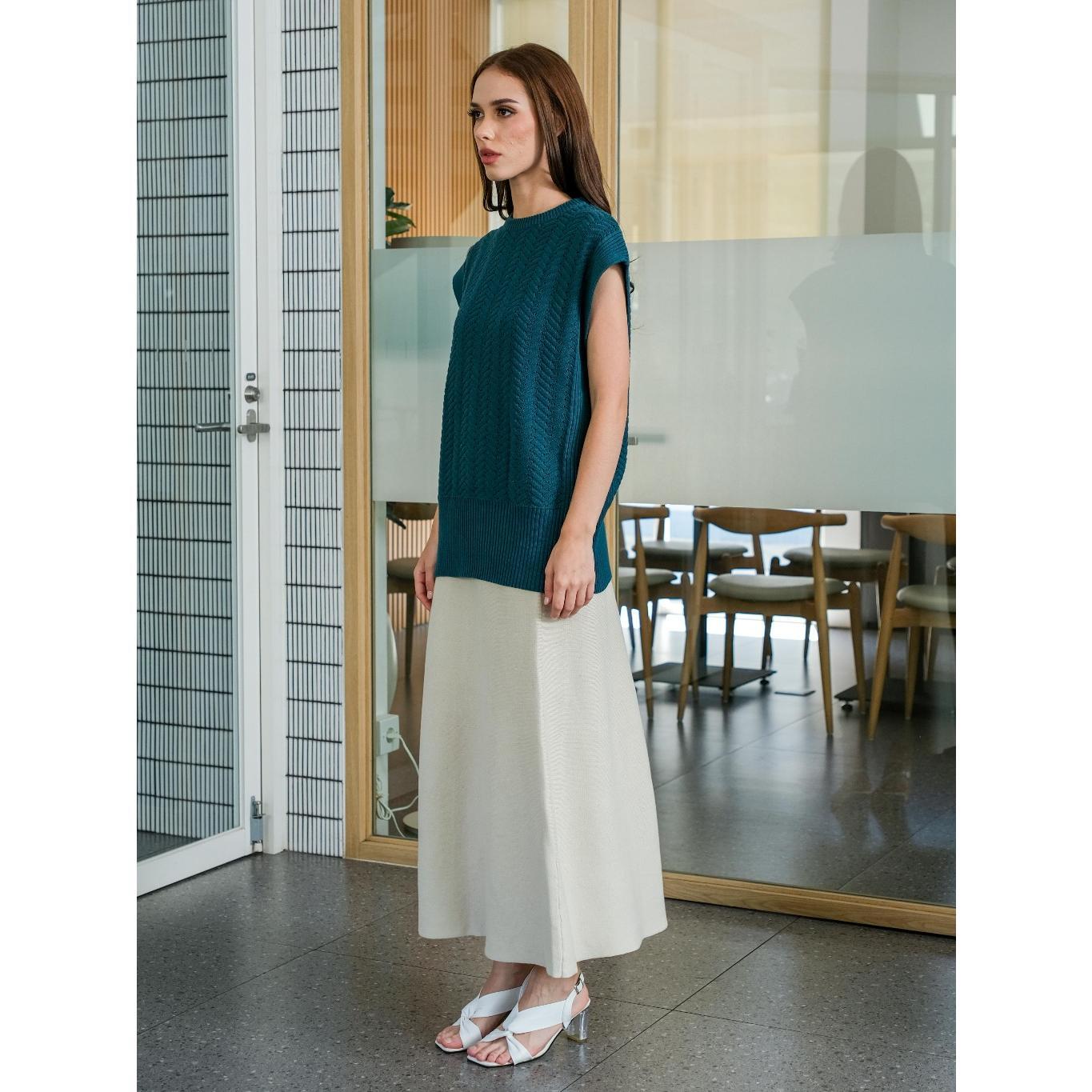 Asiro Zahra Top Knitted Outerwear Pakaian Atasan Wanita