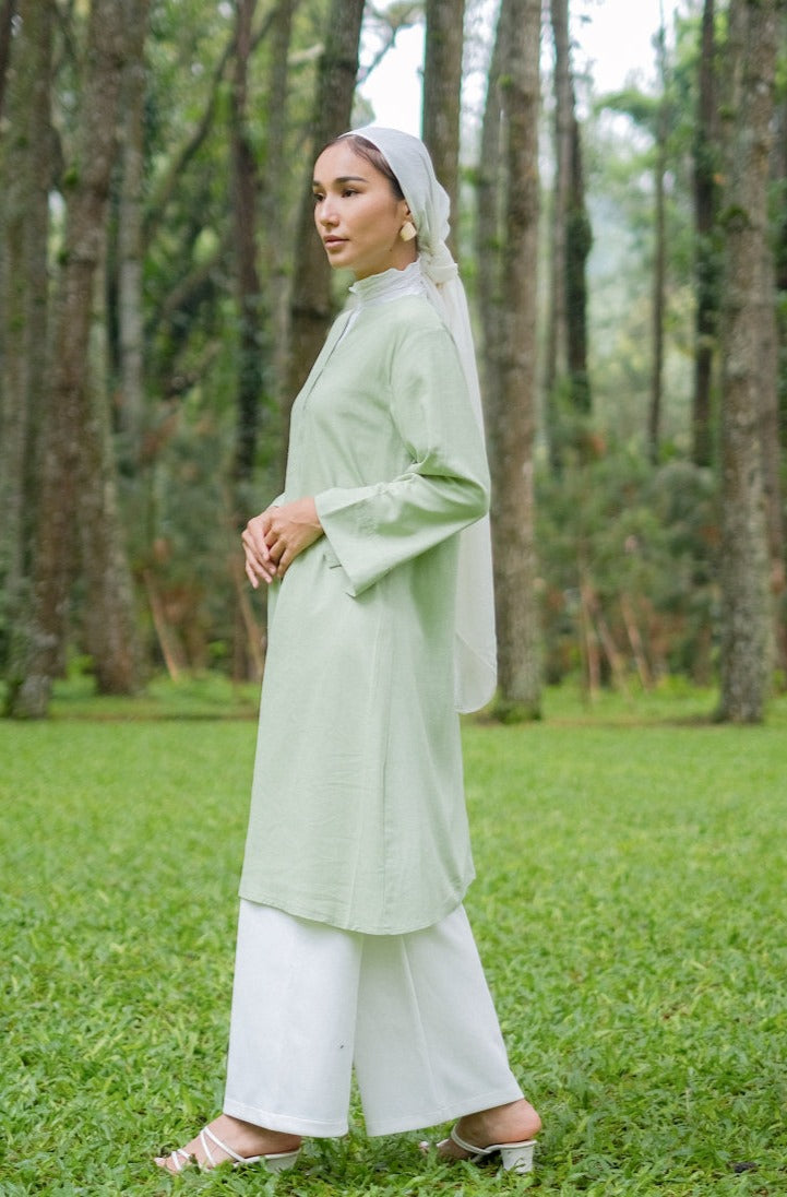 Belva Linen Blouse