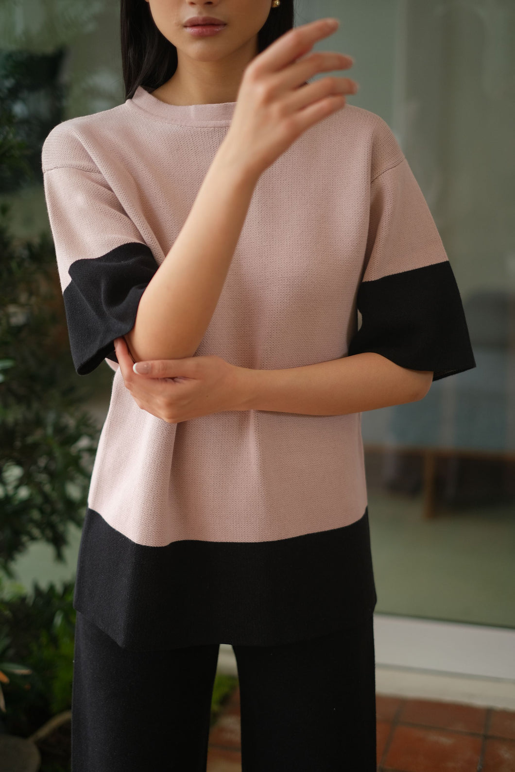 Naomi Knitted Blouse Dusty Pink Anneth Knitted Pants Black