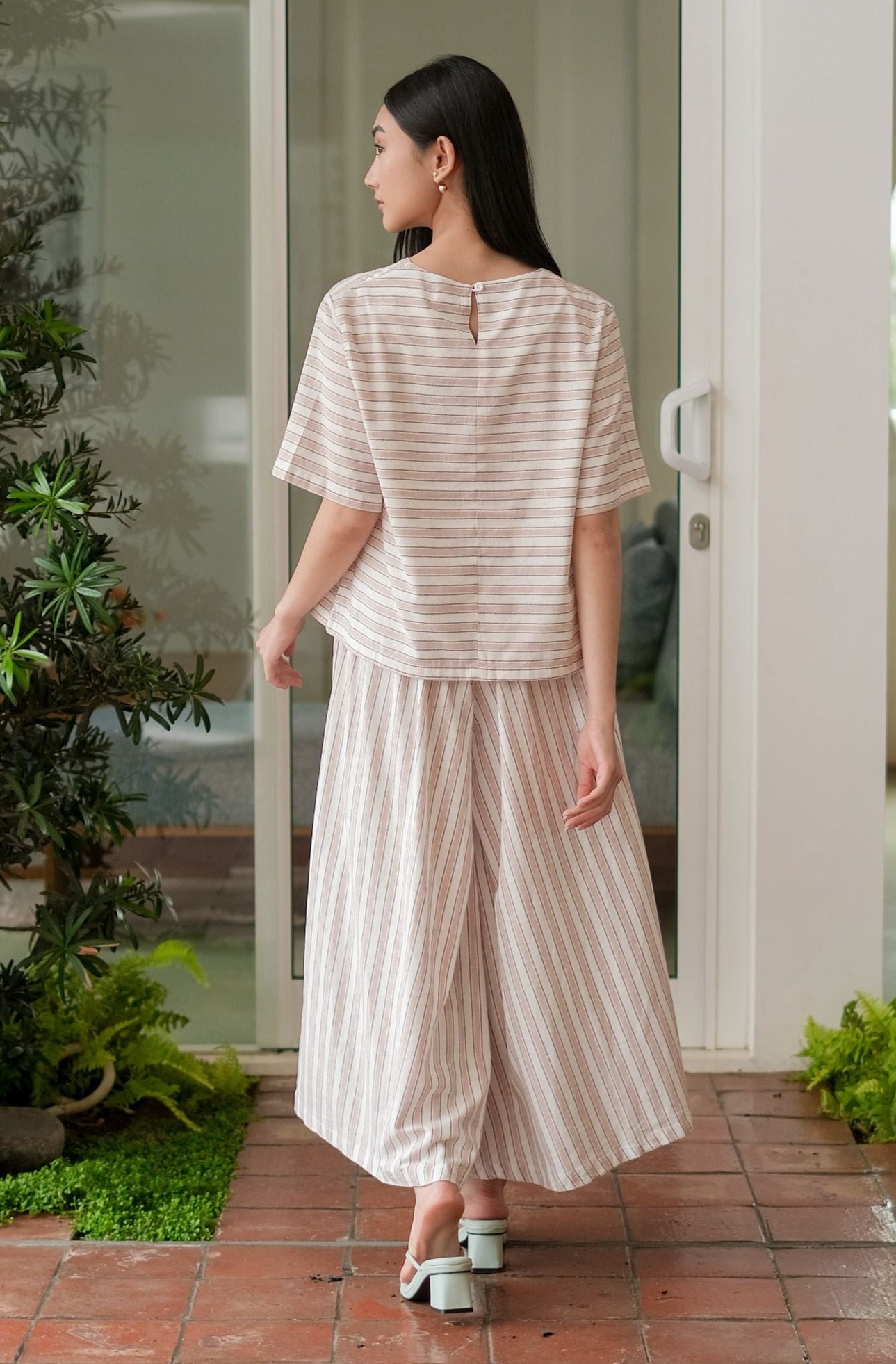 Helena Linen Set