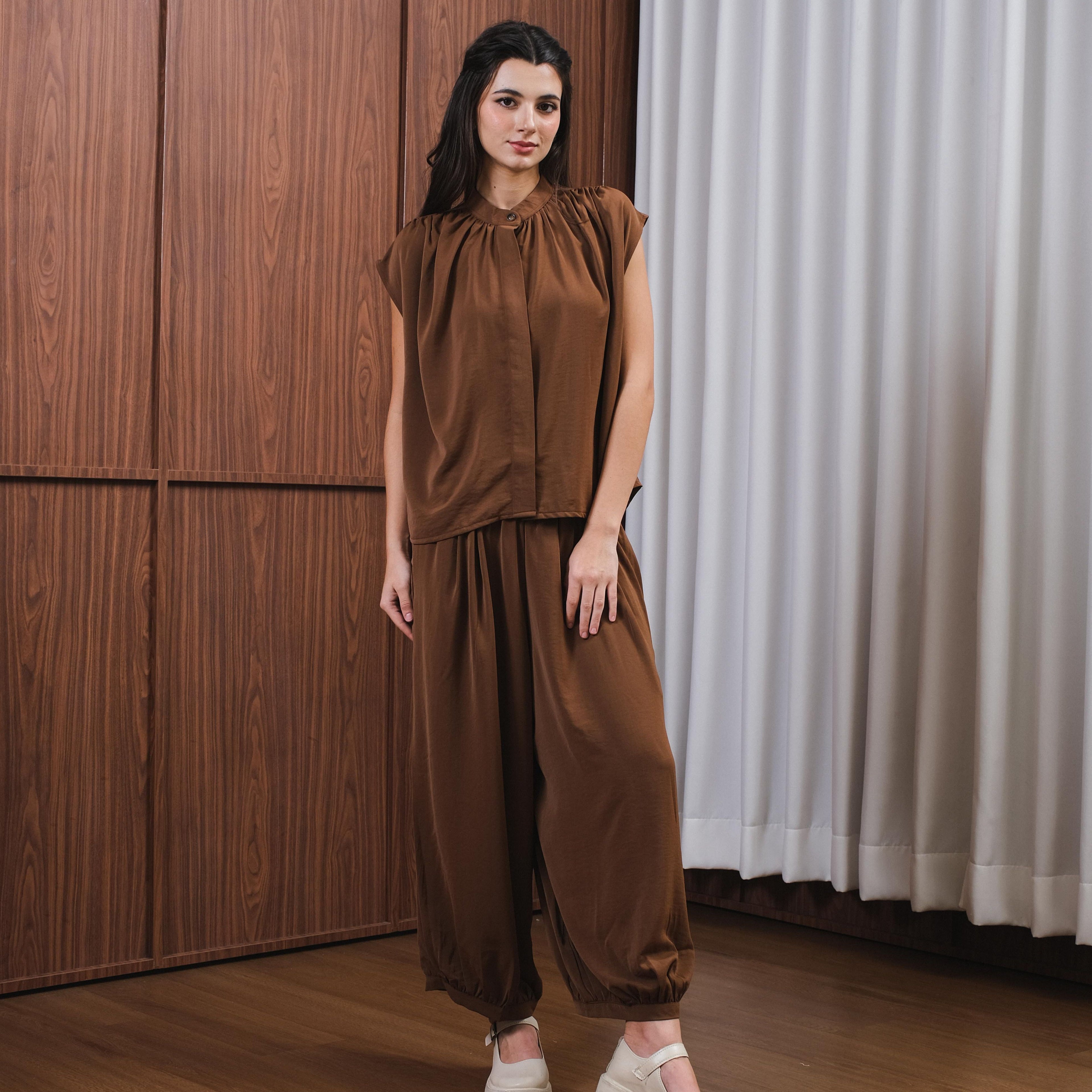 Asiro Sara One Set