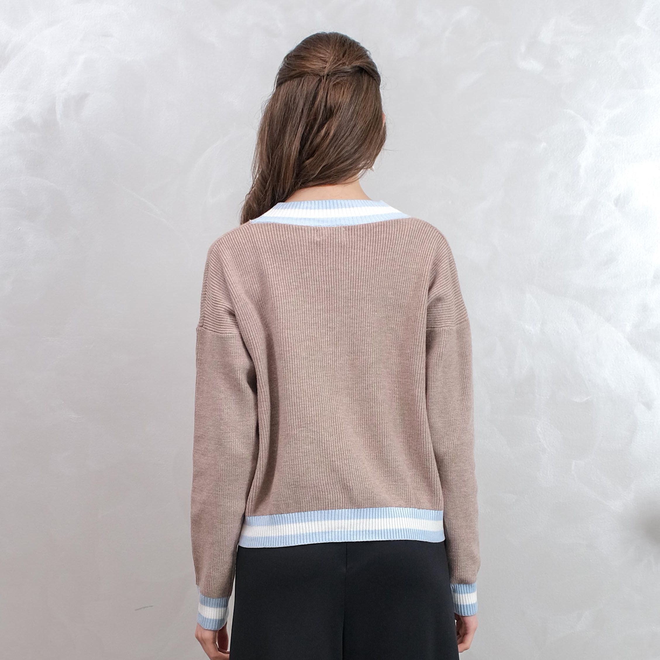 Asiro Angel Top Knitwear