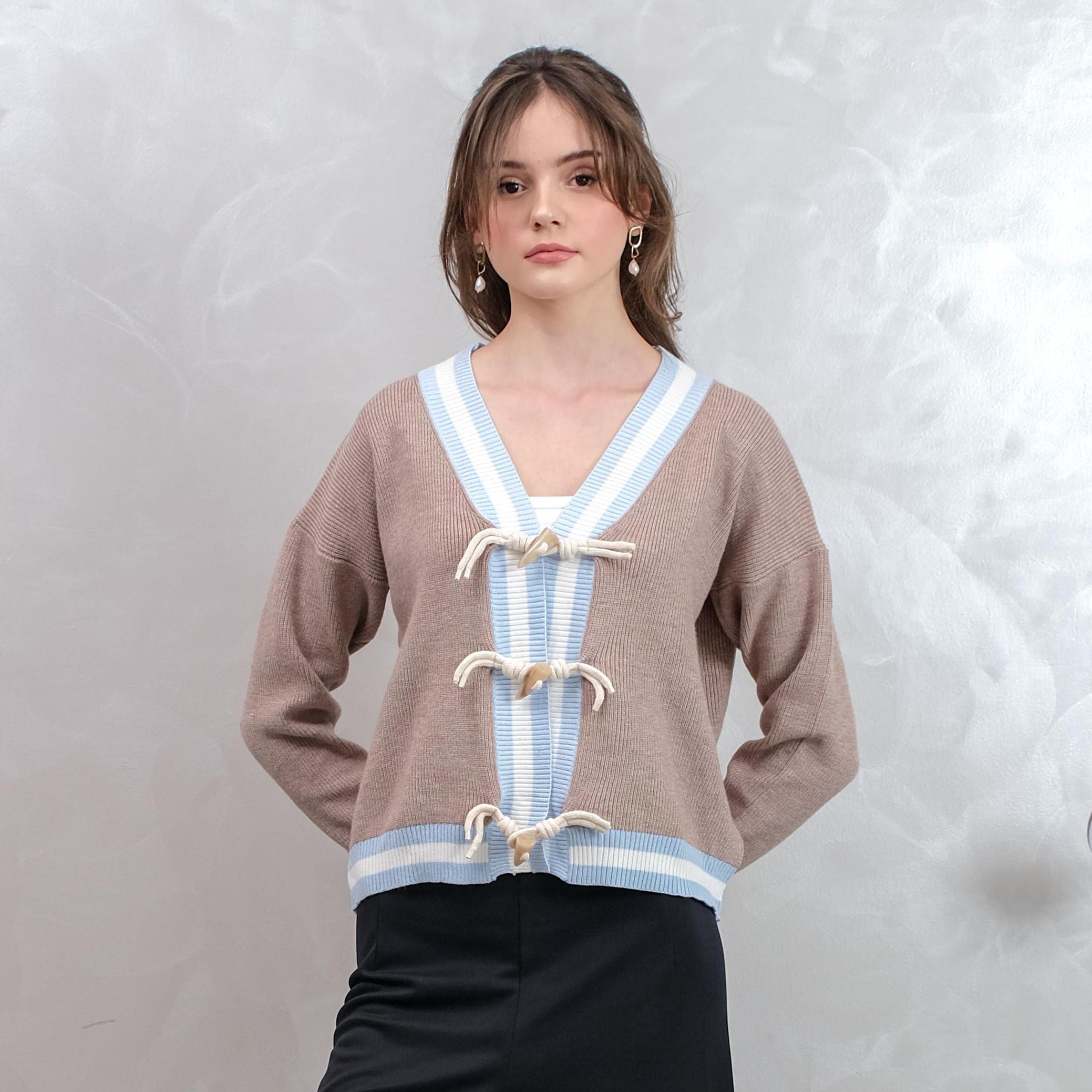 Asiro Angel Top Knitwear