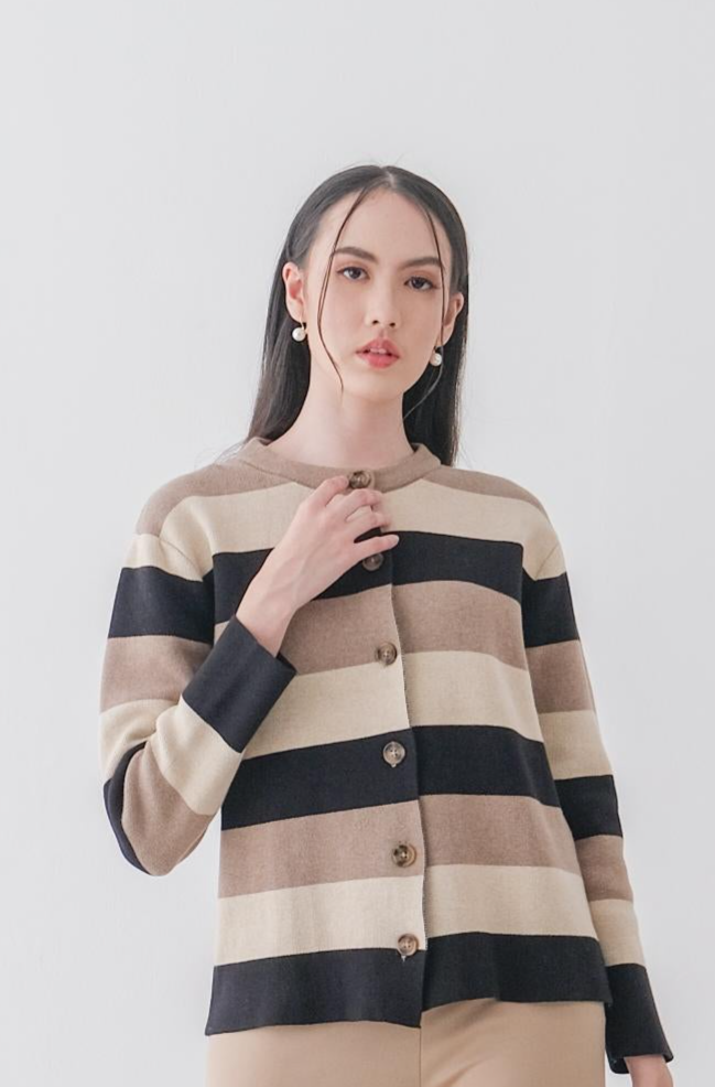 Betsy Knitted Blouse Atasan Wanita