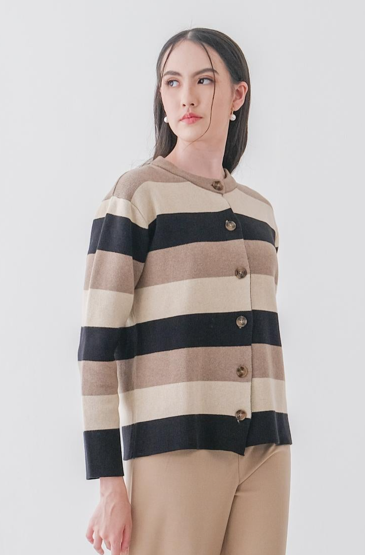 Betsy Knitted Blouse Atasan Wanita