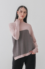 Load image into Gallery viewer, Fay Knitted Blouse Atasan Wanita
