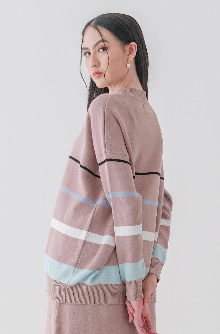 Ghia Knitted Blouse Atasan Wanita