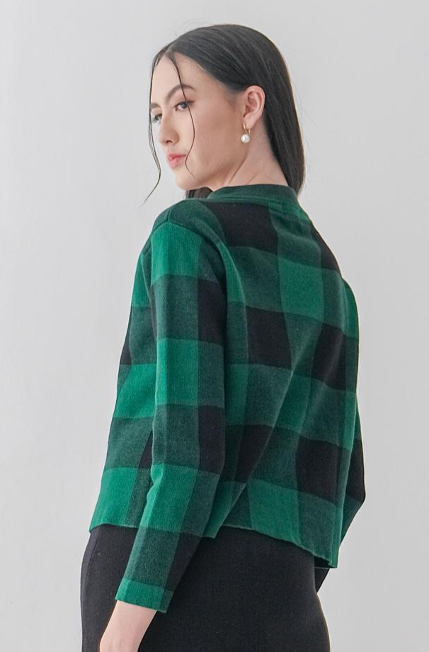 Selena Knitted Outerwear Atasan Wanita