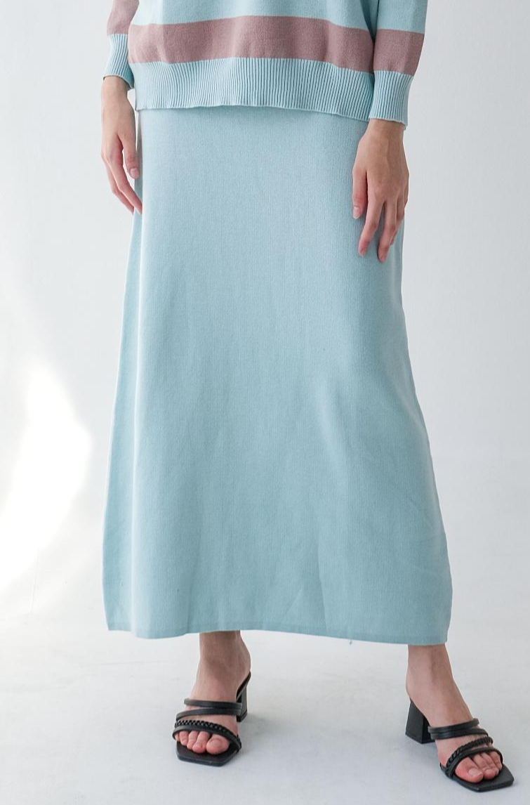 Zeva Knitted Skirt Rok Wanita