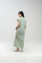 Load image into Gallery viewer, Valery Linen Dress
