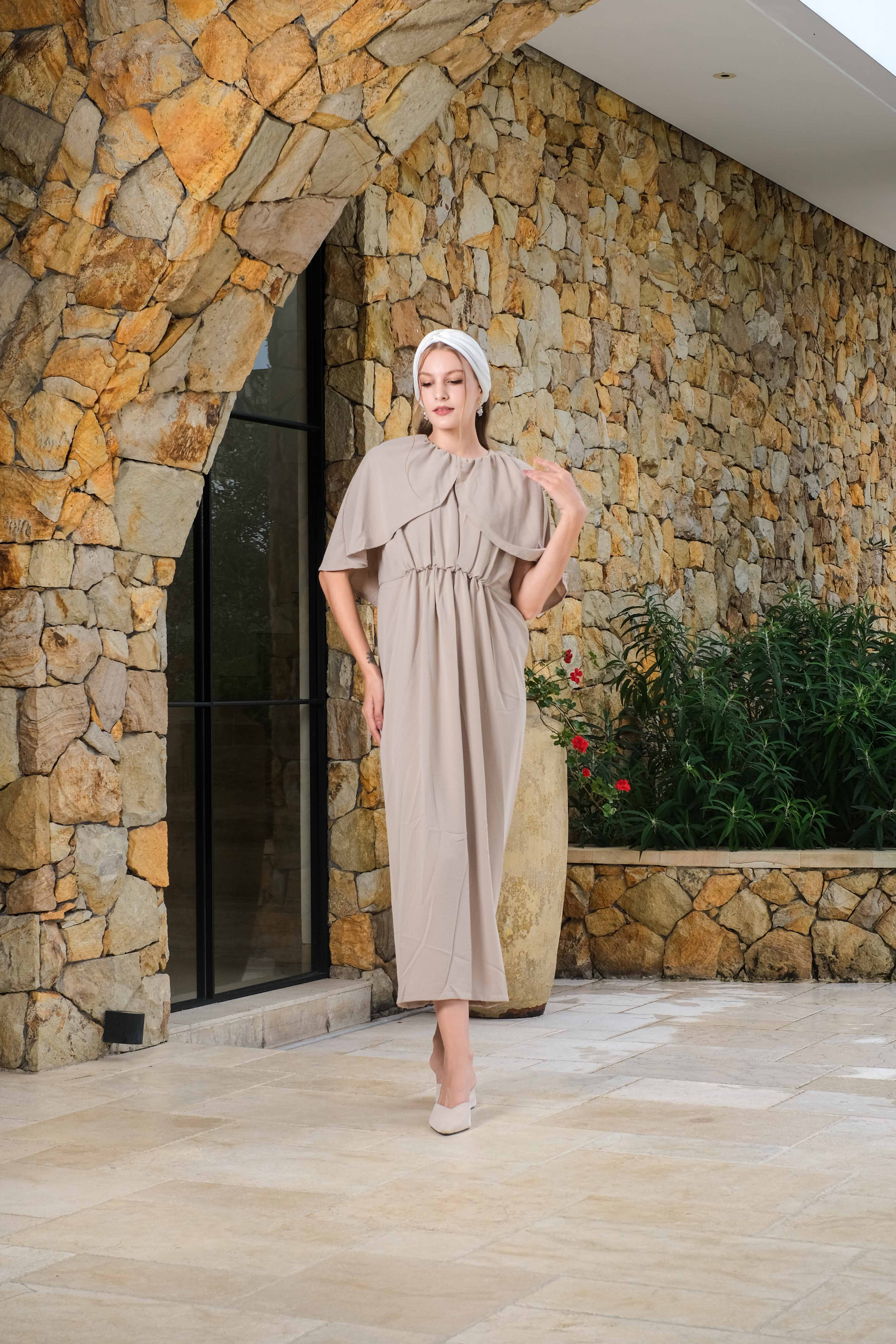 Asiro Anggi Dress