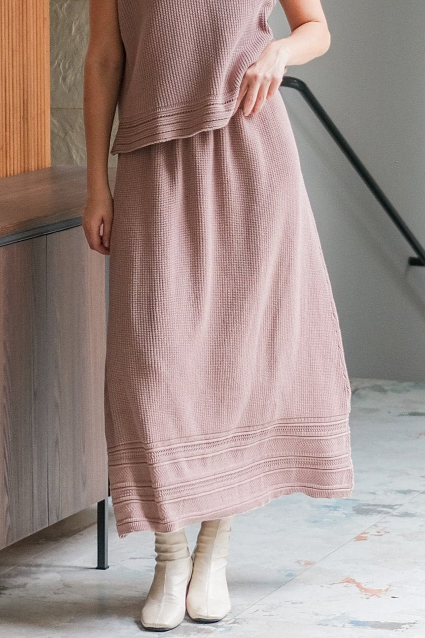 Asiro Ramy Top Onyx Skirt Knitted Set Wanita