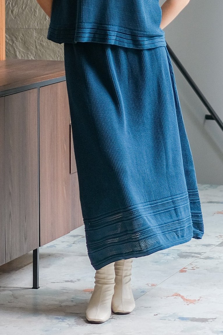 Asiro Ramy Top Onyx Skirt Knitted Set Wanita