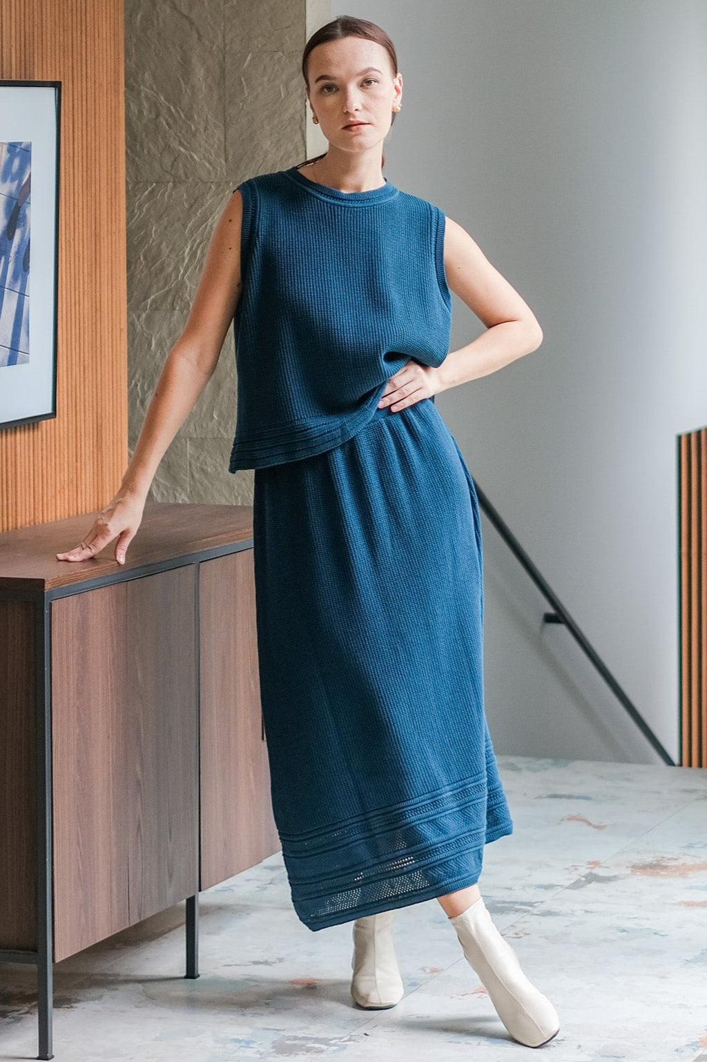 Asiro Ramy Top Onyx Skirt Knitted Set Wanita