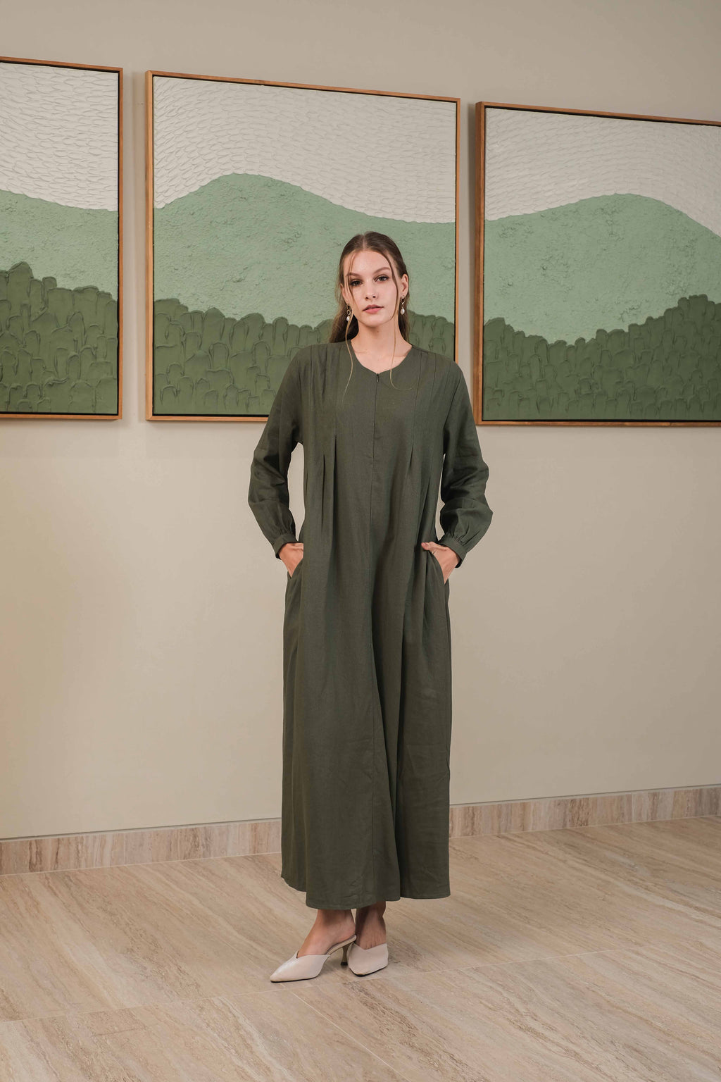 Asiro Naula Dress