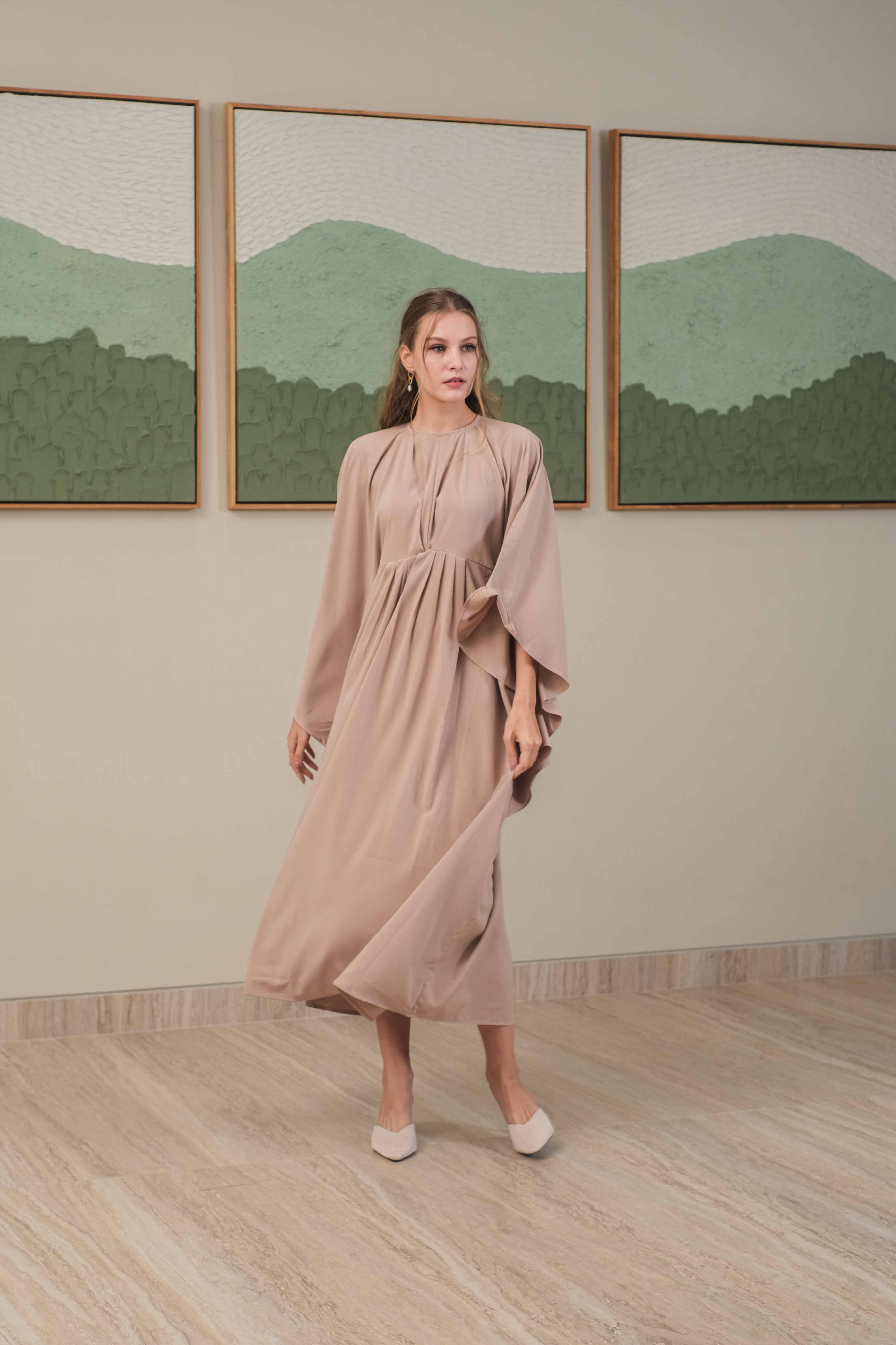 Asiro Arula Dress