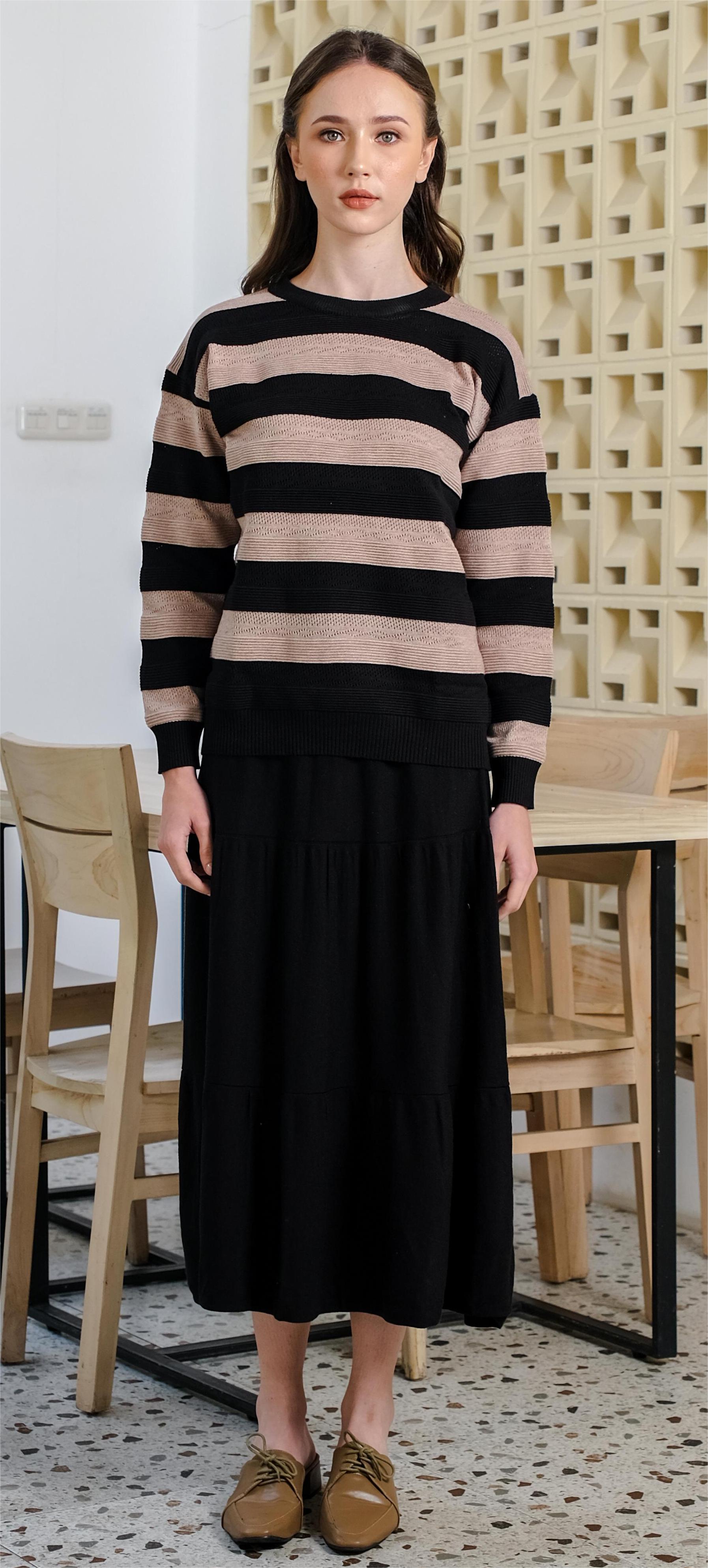 Lyra Knitted Skirt