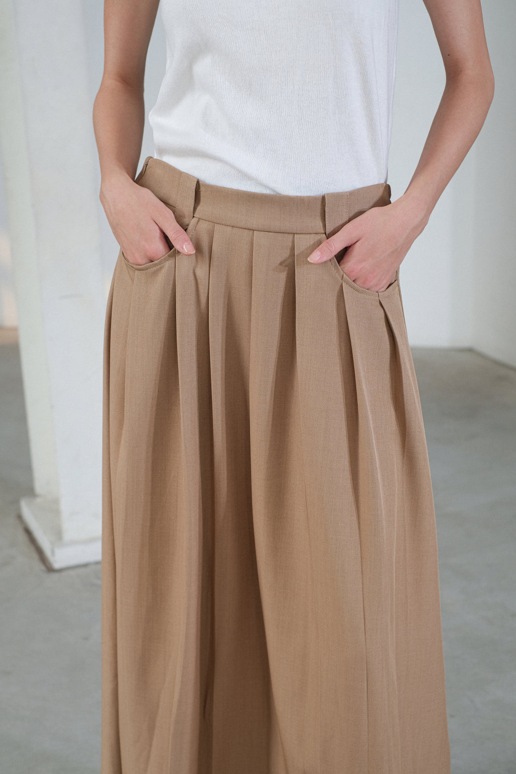 Wendy Semi Woll Skirt