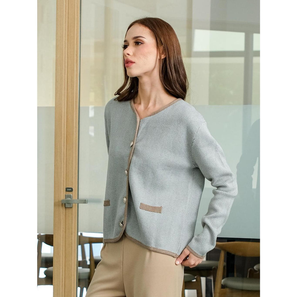 Asiro Arabella Knitted Outerwear Pakaian Atasan Wanita