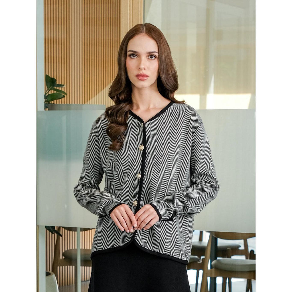 Asiro Arabella Knitted Outerwear Pakaian Atasan Wanita