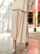 Load image into Gallery viewer, Asiro Lisa Skirt Rok Midi Bawahan Wanita
