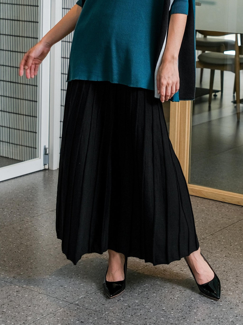 Asiro Cora Skirt Knitted Bawahan Wanita