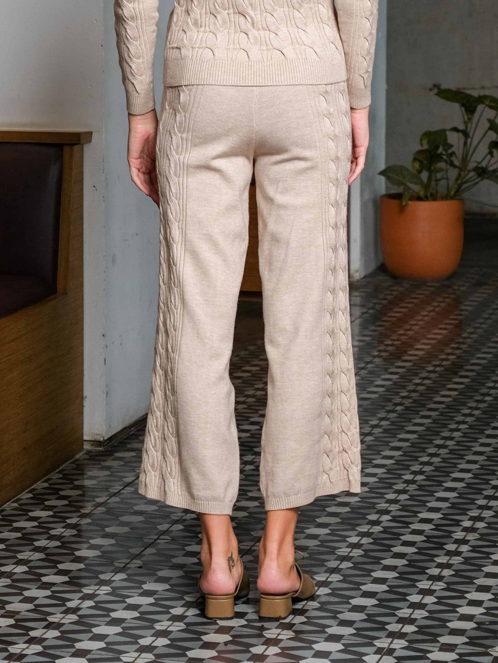 Asiro Nerva Blouse Knitted Kei Pants Knitted Set Wanita