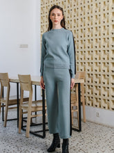 Load image into Gallery viewer, Asiro Akila Top Gaura Pants One Set Setelan Wanita
