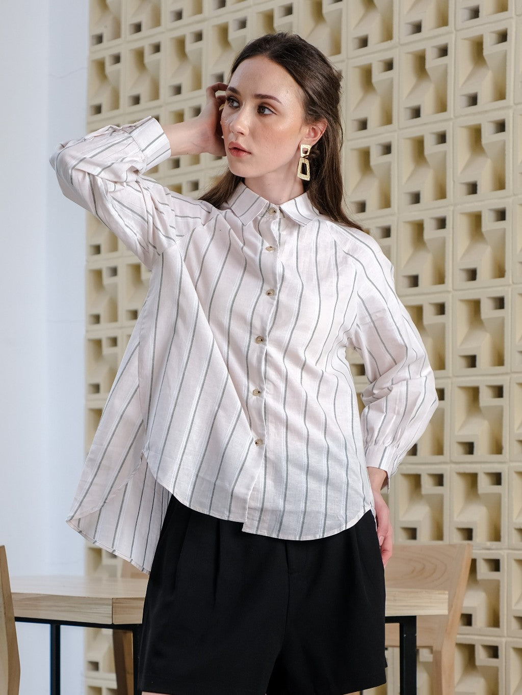 Asiro Vera Shirt