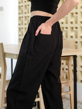 Load image into Gallery viewer, Asiro Gysva Jogger Pants Polycotton Celana Bawahan Wanita
