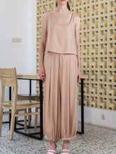 Load image into Gallery viewer, Asiro Lea One Set Polycotton Setelan Wanita Tanpa Lengan

