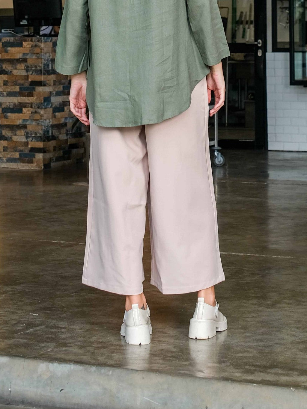 Asiro Nora Pants Woolstretch Celana Panjang Wanita Kulot