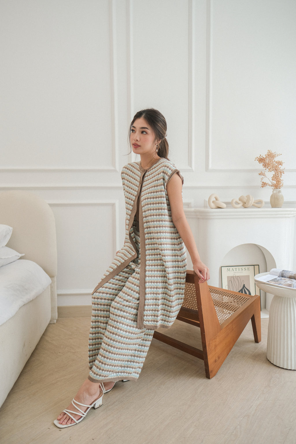 Nicara Knitted Outerwear