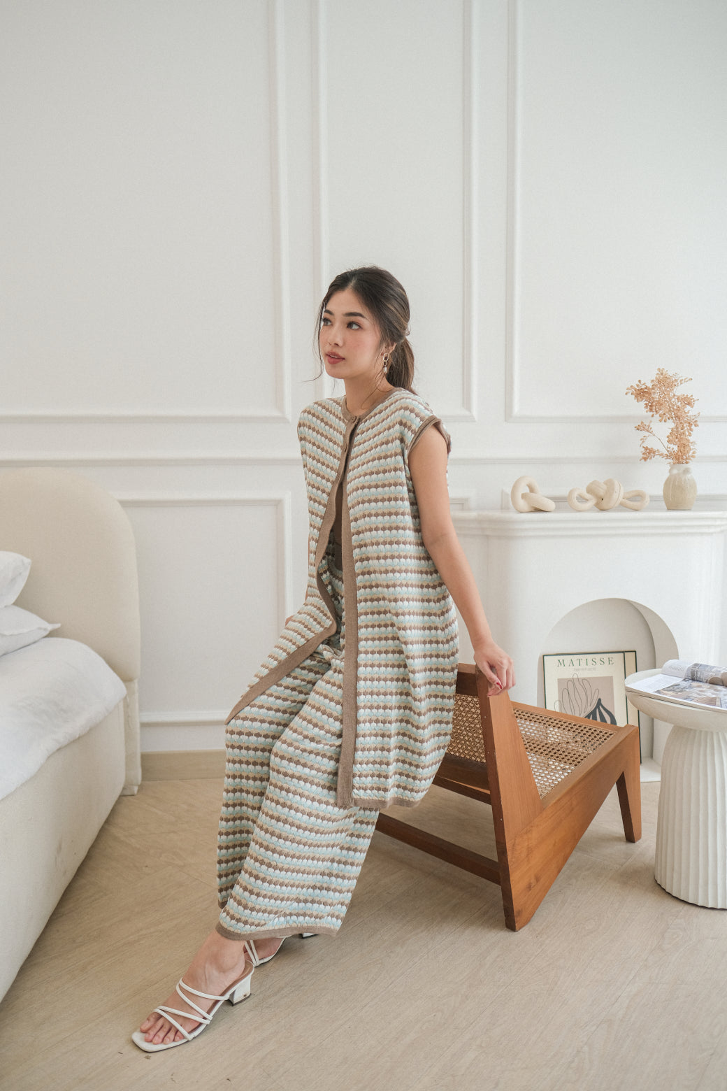 Nicara Knitted Outerwear