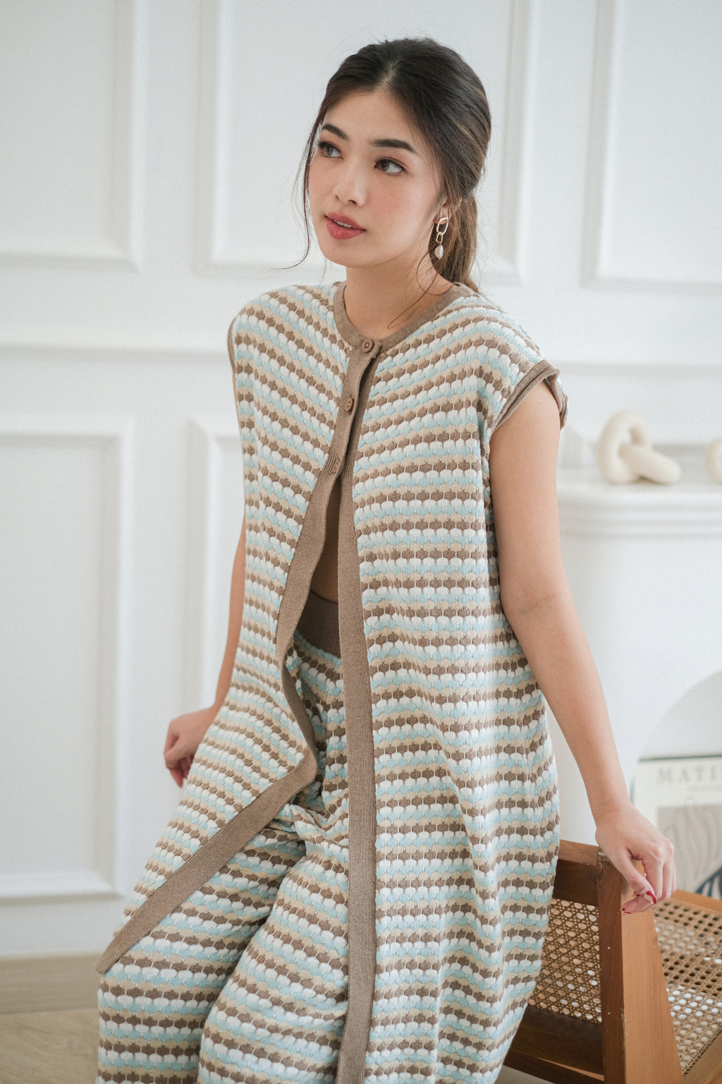 Nicara Knitted Outerwear