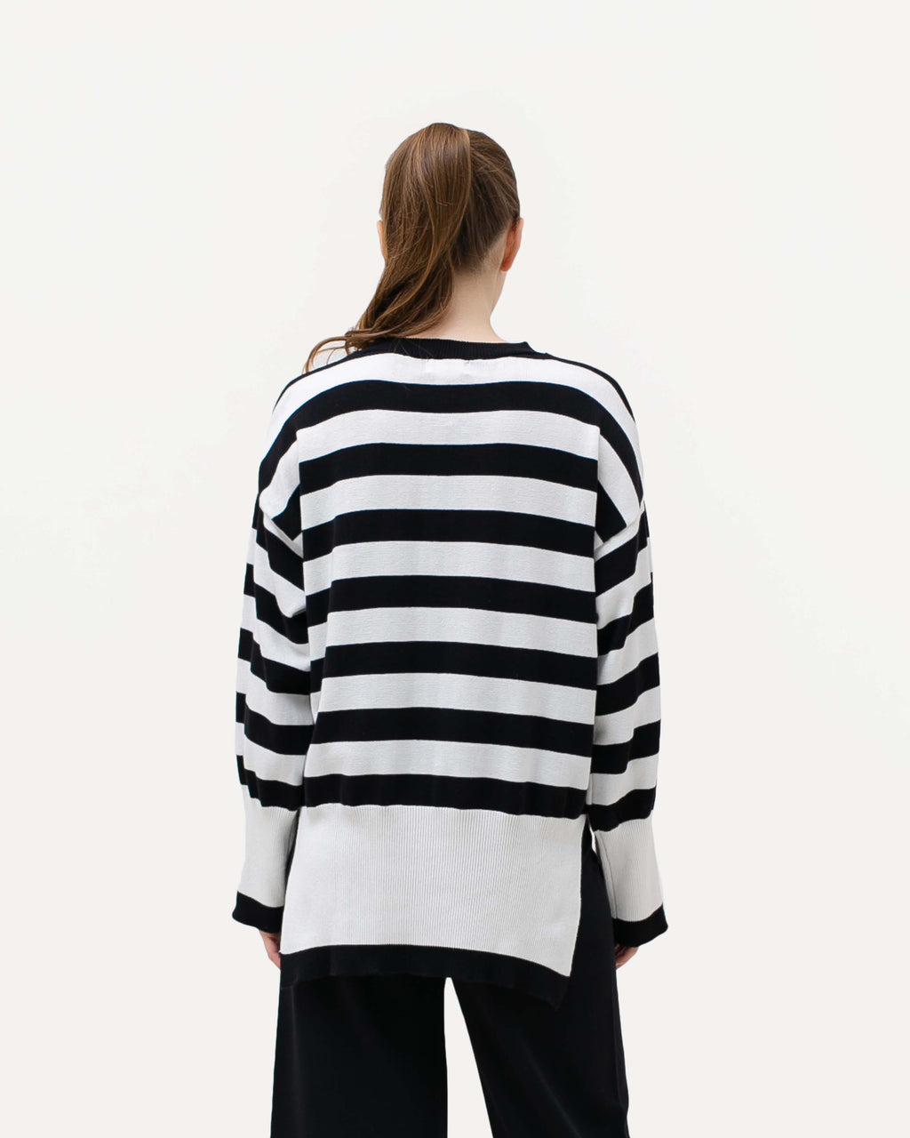 Winata Knitted Outerwear Black
