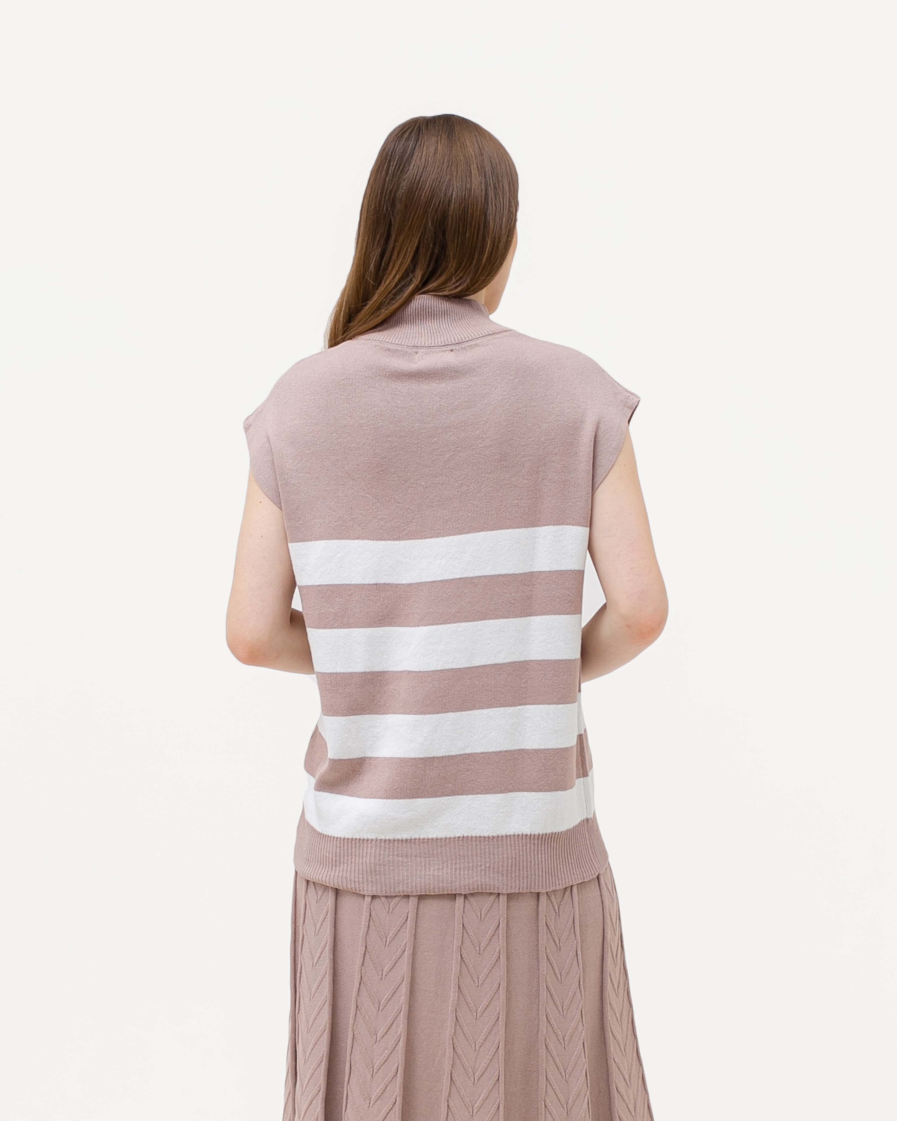 Violeta Knitted Blouse Outerwear Sand