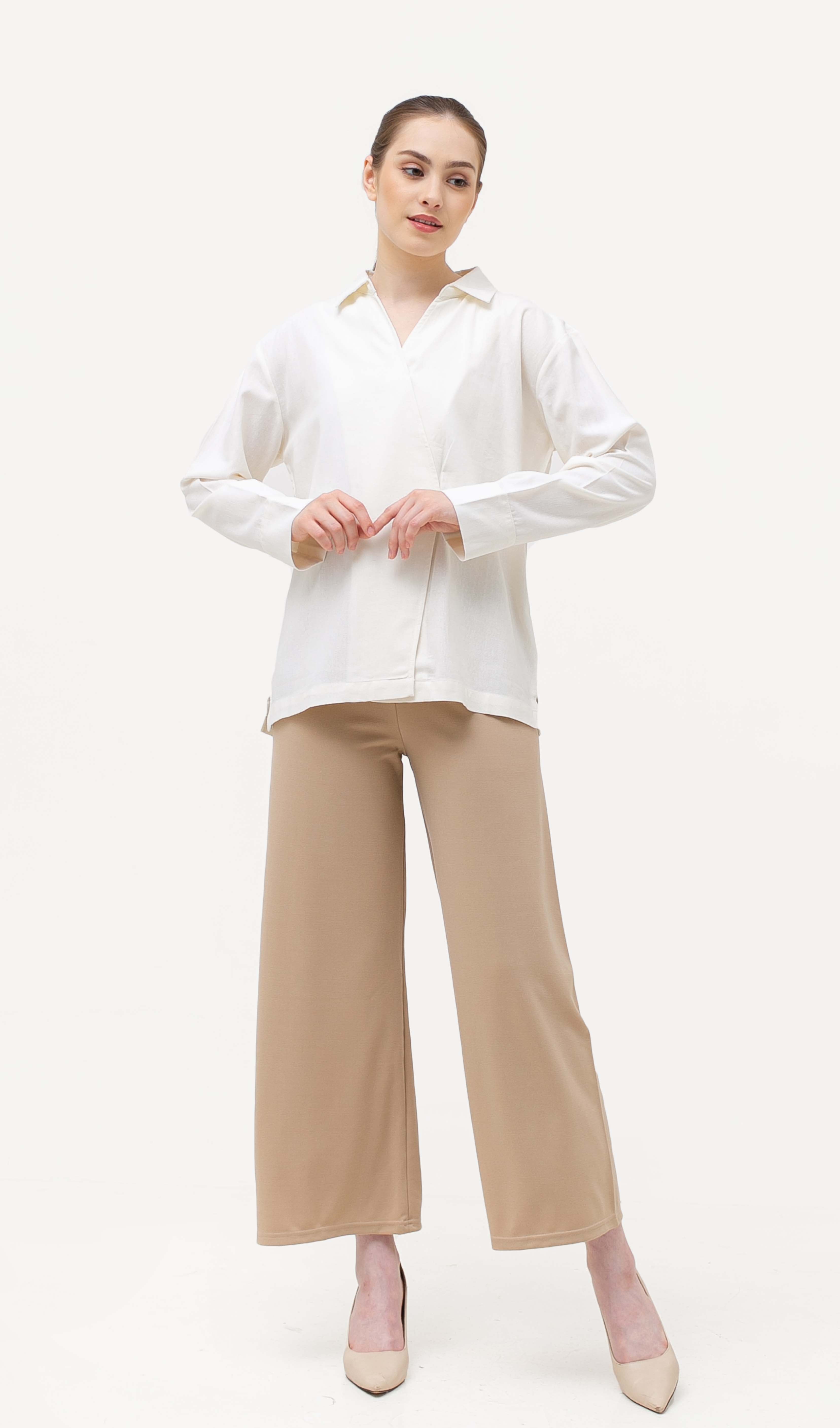 Nura Linen Blouse Sand
