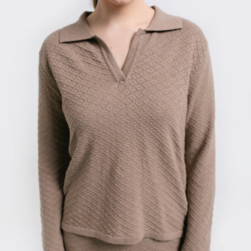 Stefani Blouse Jevi Pants Knitted Mocca