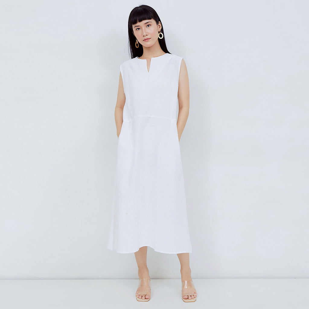 QILA WHITE