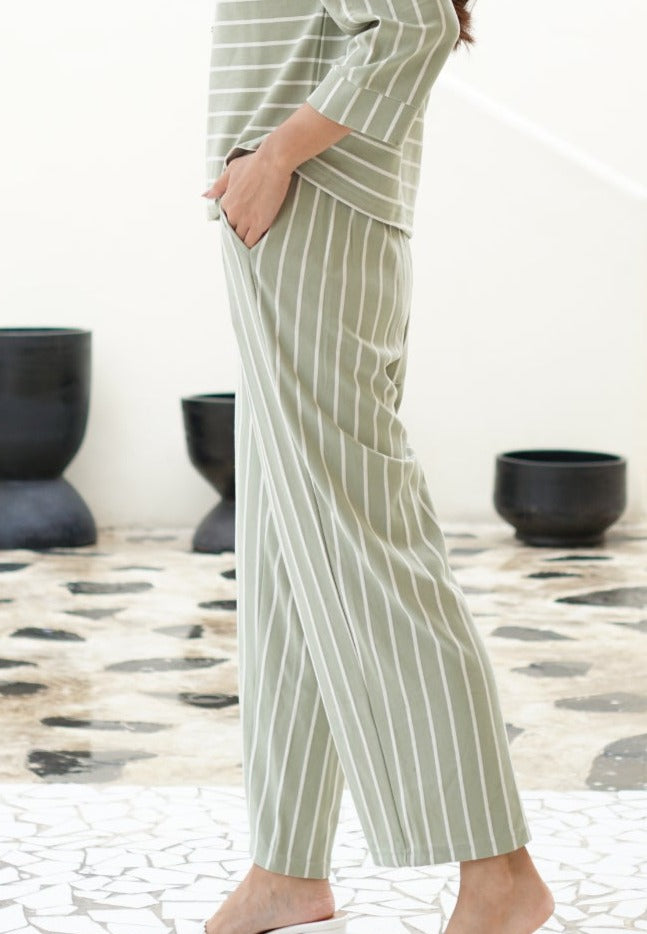 Tamara Sets Green
