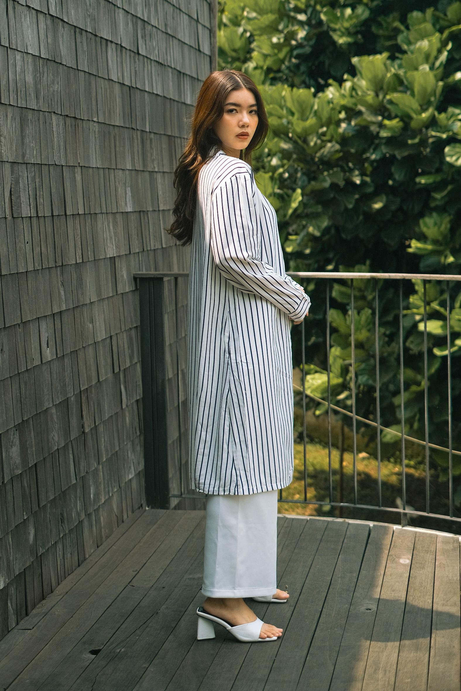 Genevi Linen Dress