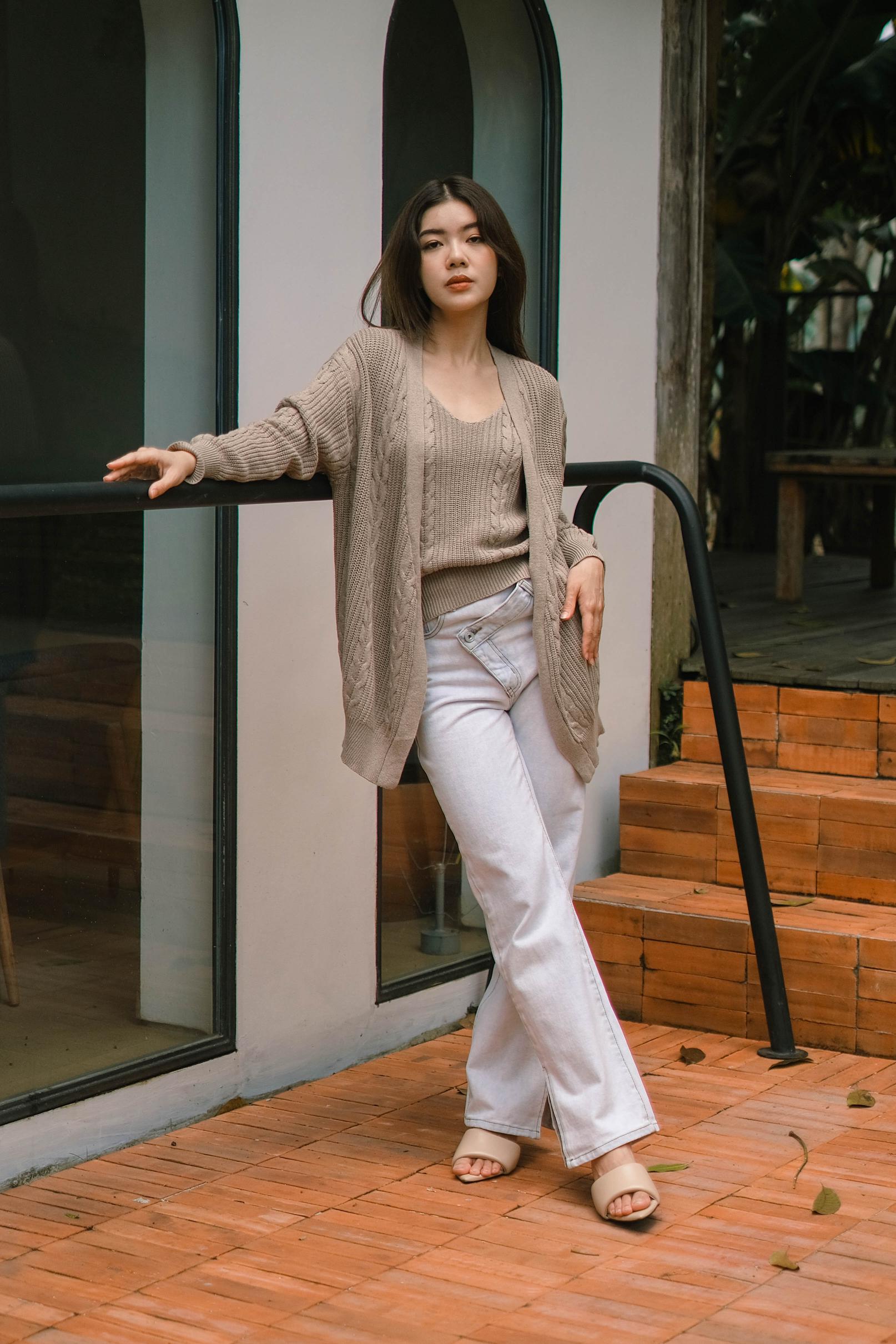 Pevita Knitted Outerwear