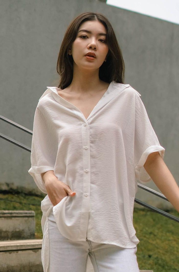 Twila Flowy Blouse