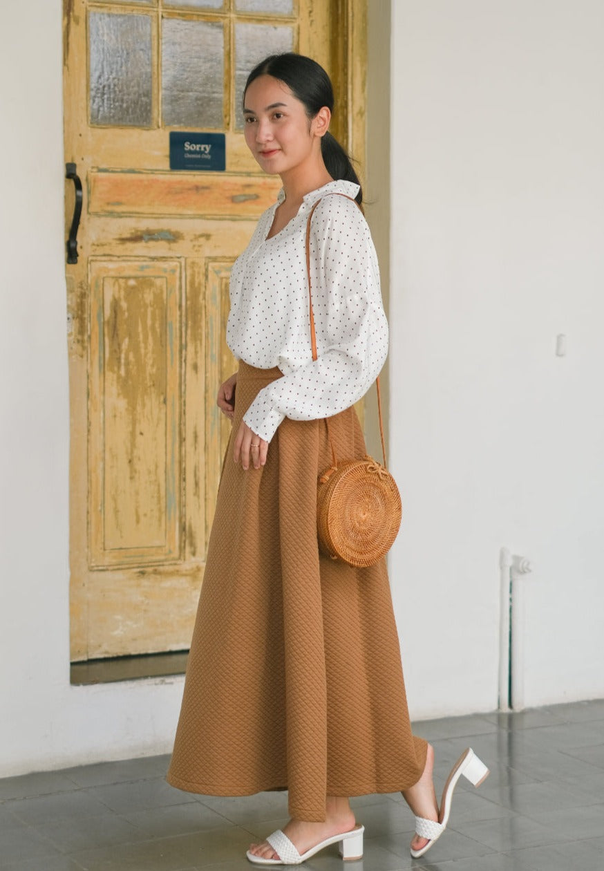 Lesly Polkadot Blouse Calla Skirt Brown