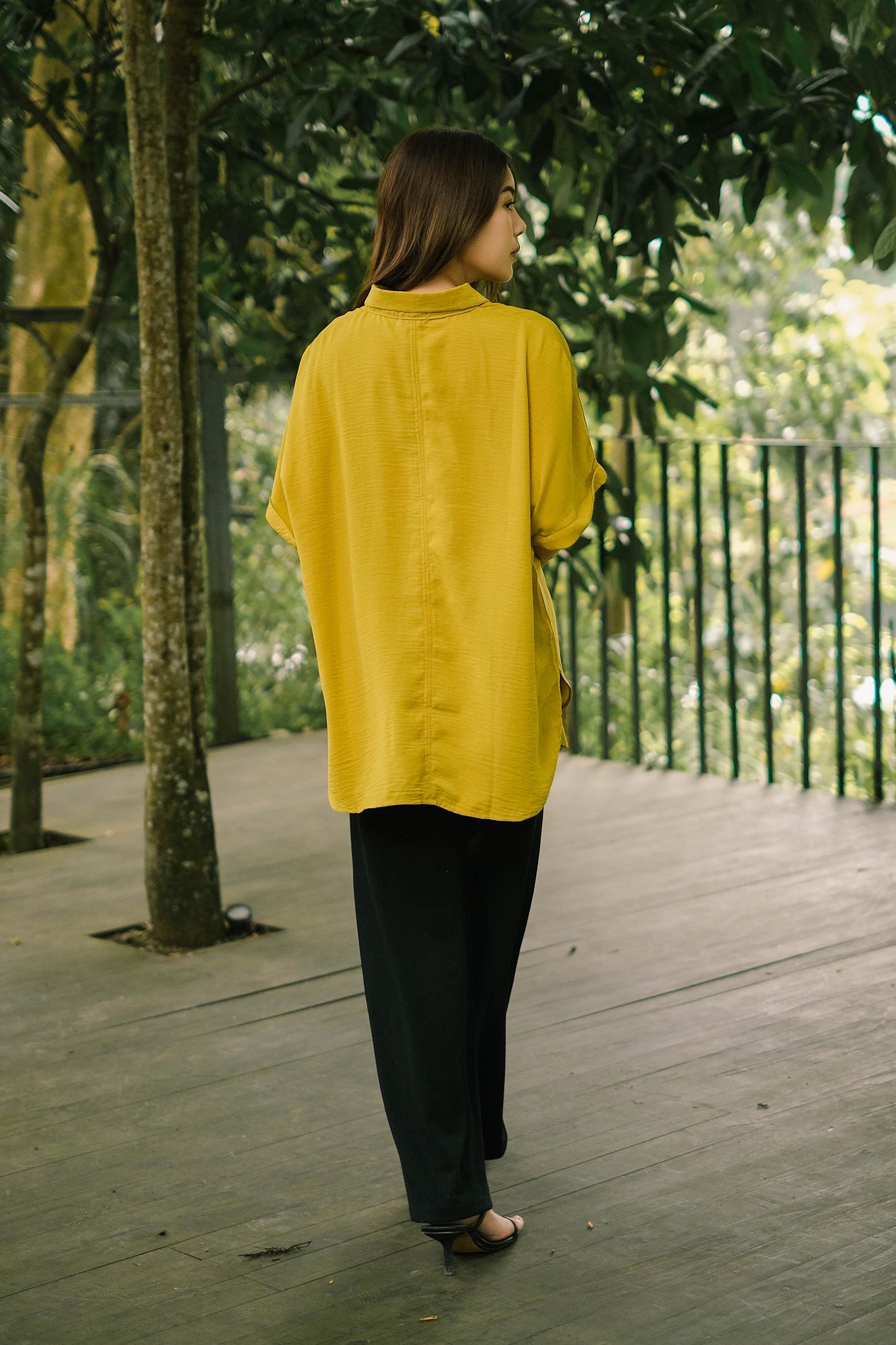 Twila Flowy Blouse