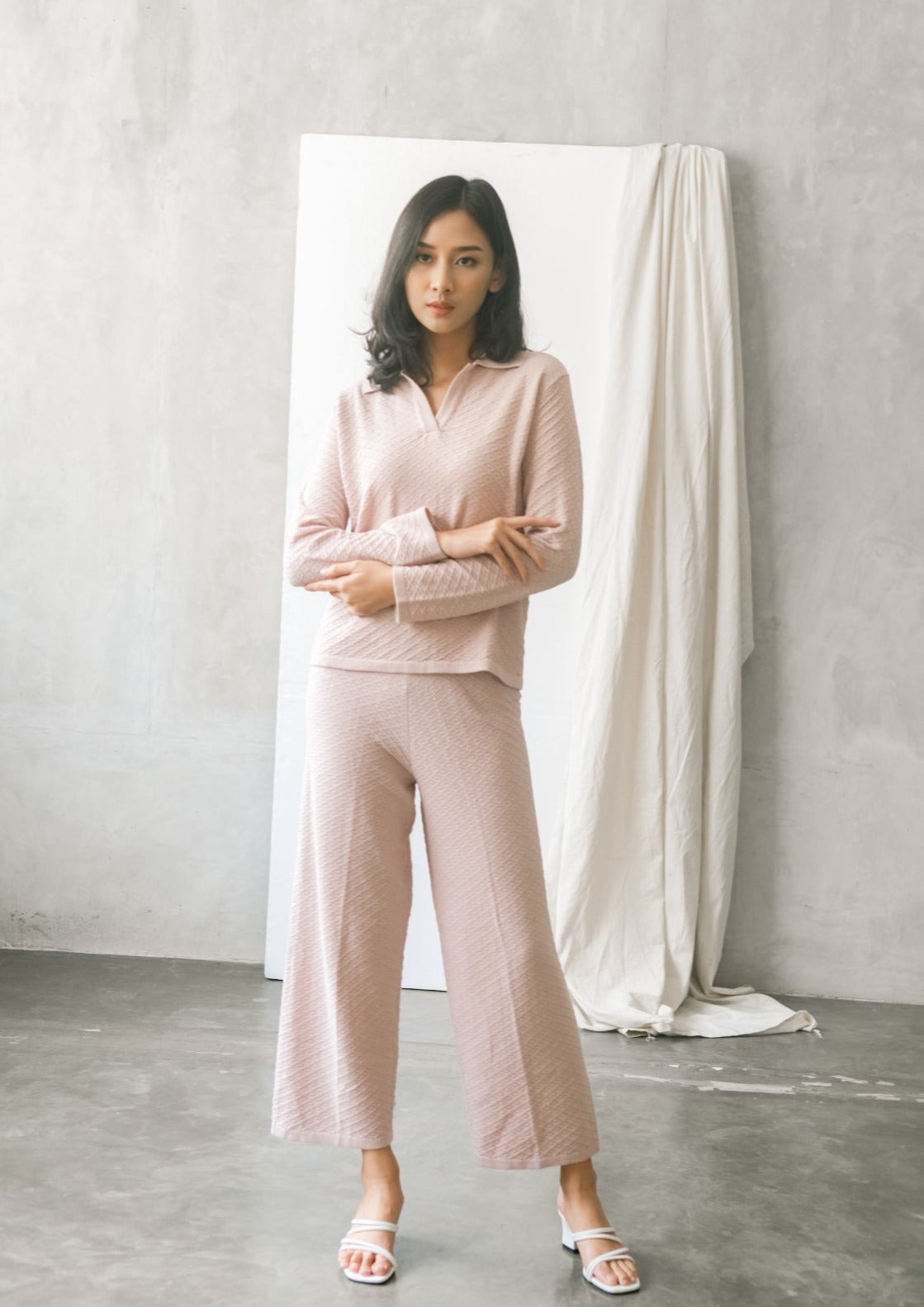 Stefani Blouse Jevi Pants Pink