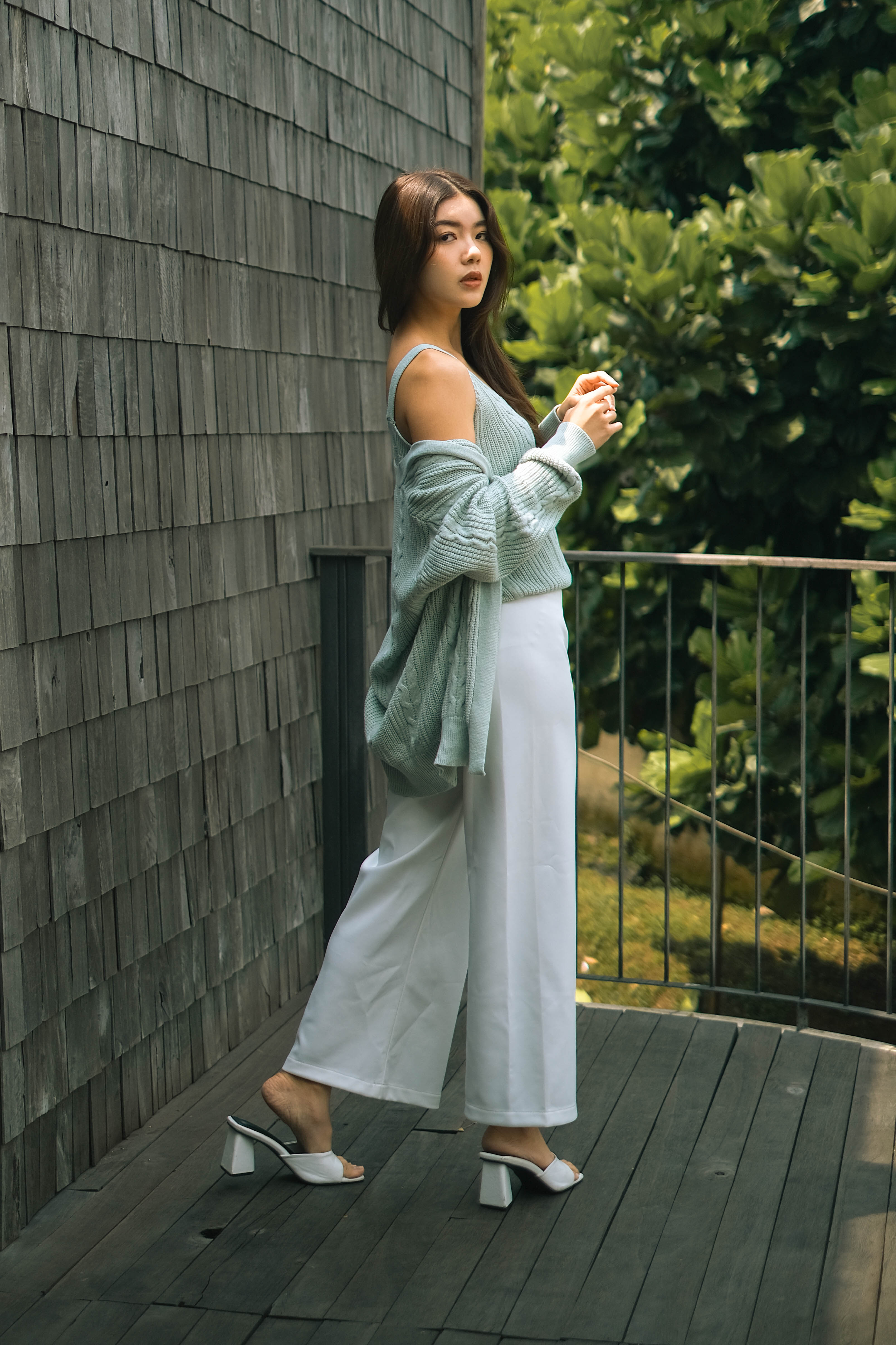 Pevita Knitted Outerwear