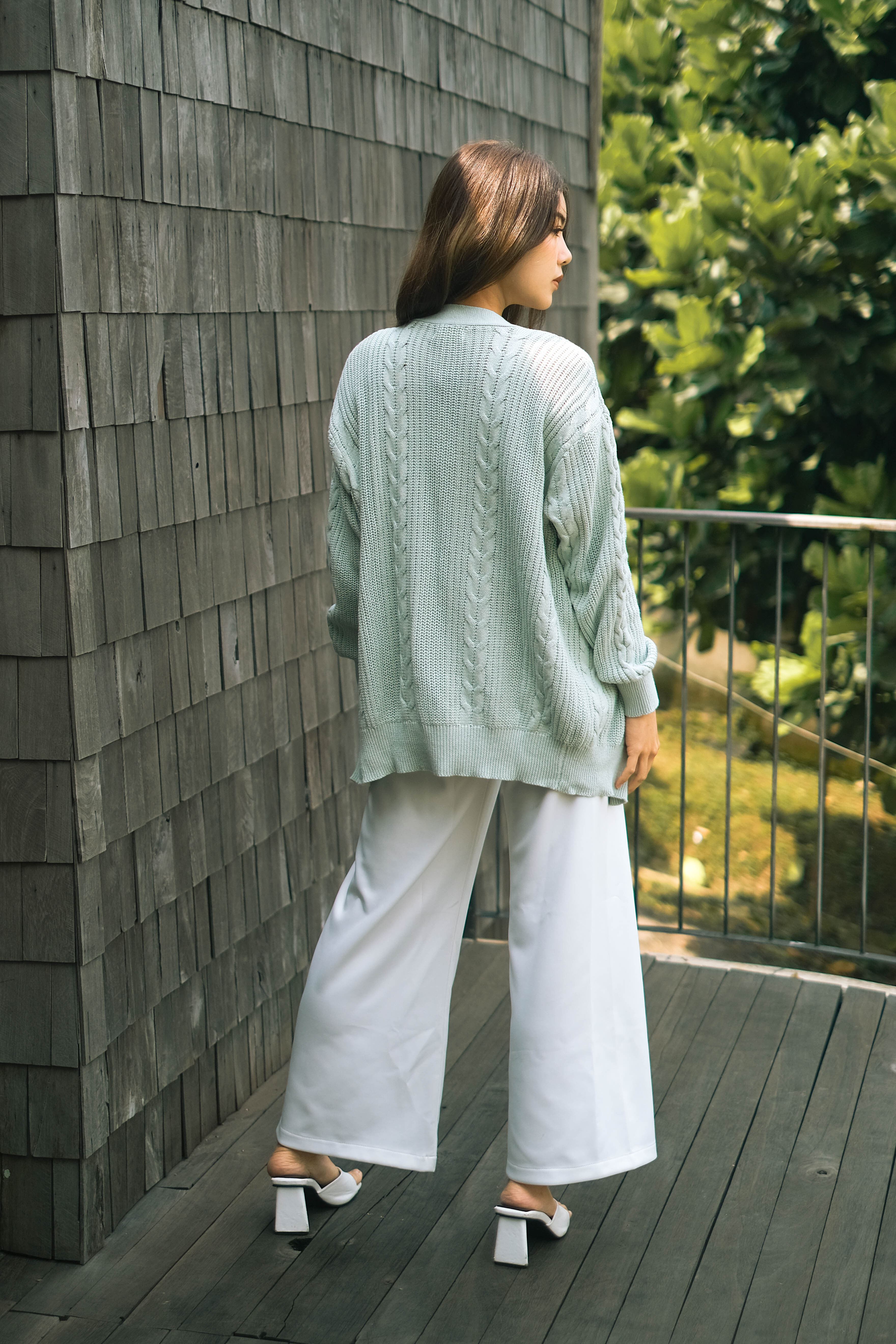 Pevita Knitted Outerwear