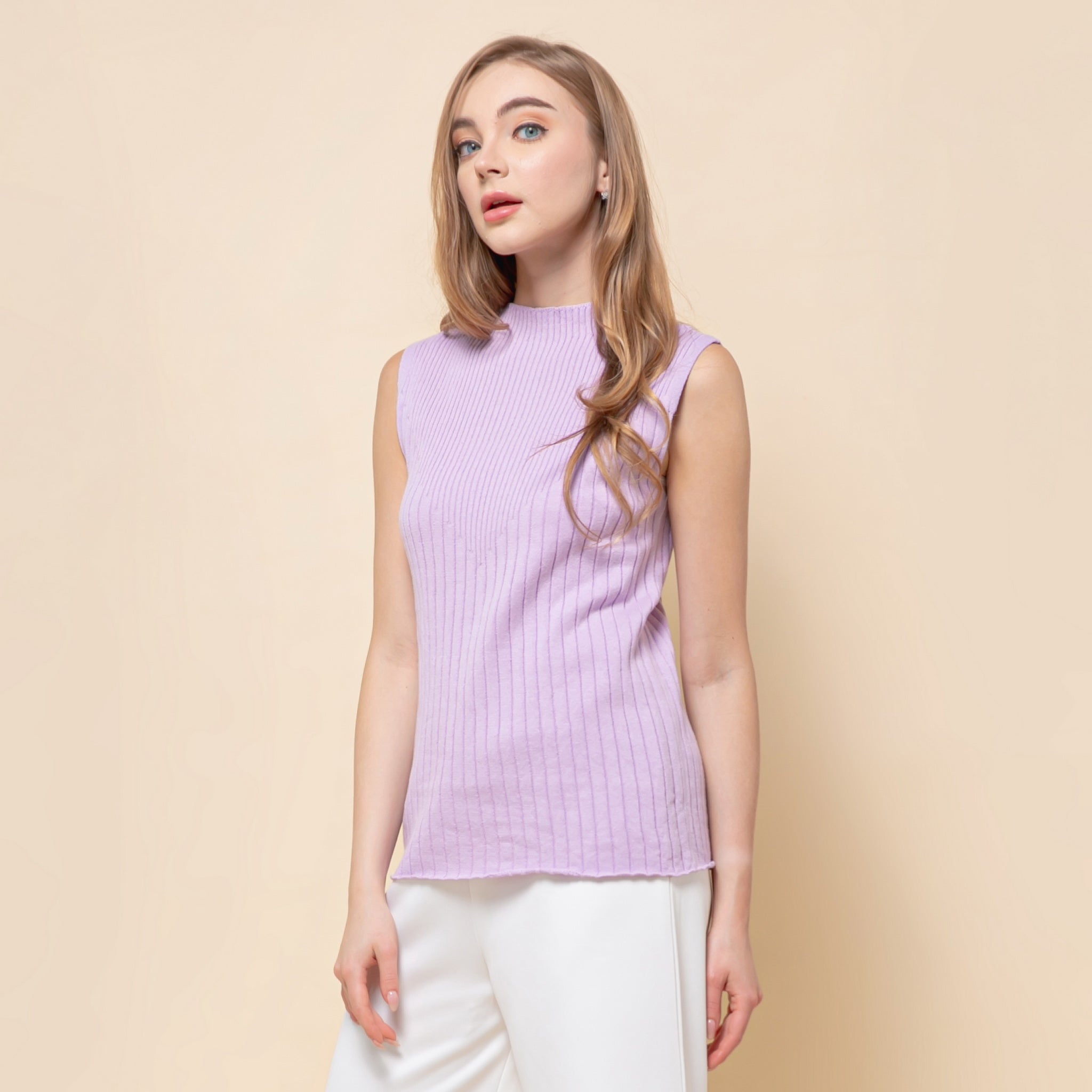 LUNAR LILAC